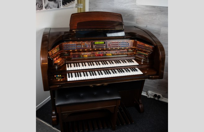 Used Lowrey Majesty Cherry Organ All Inclusive Top Grade Package (SN:510D604H022235) - Image 5